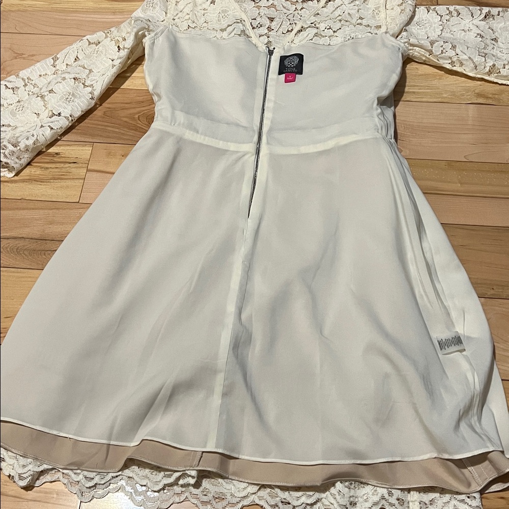 Vince Camuto Cream Lace Dress - Picture 11 of 16
